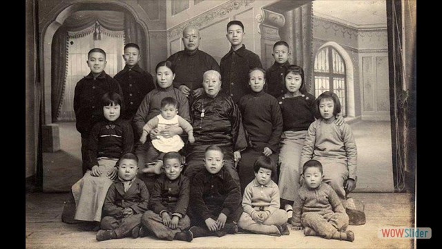 Family in China 75